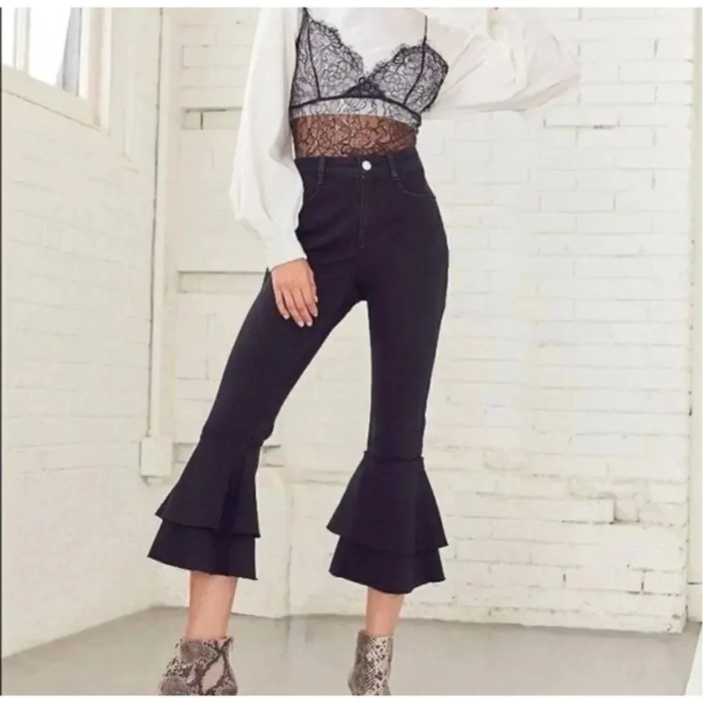 BDG x URBAN OUTFITTERS | RARE High-Rise Two-Tiered Ruffle Flare Jeans Black | 27